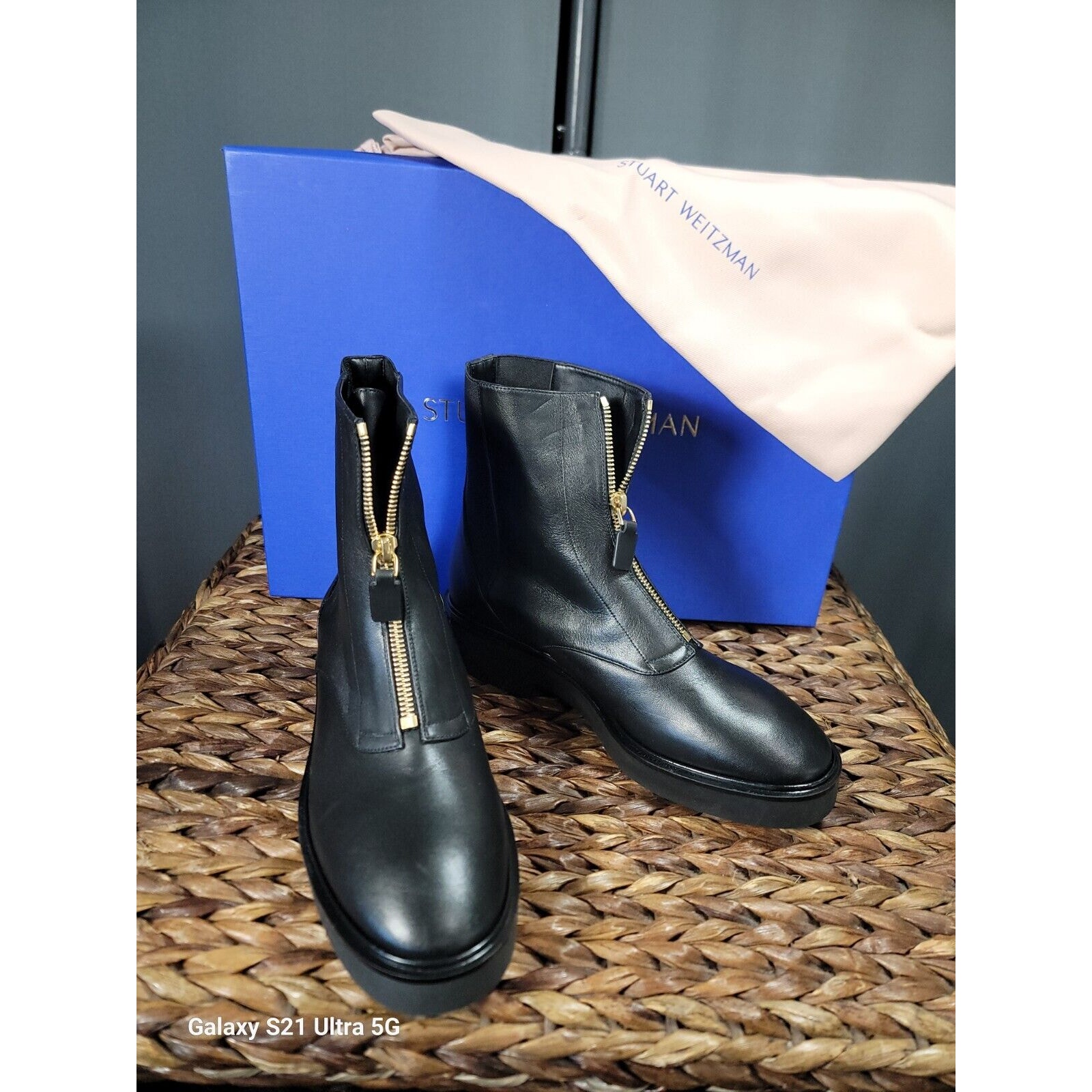 Stuart Weitzman Women 7b Lodge Boots Black Leather Bootie Zip Platform New